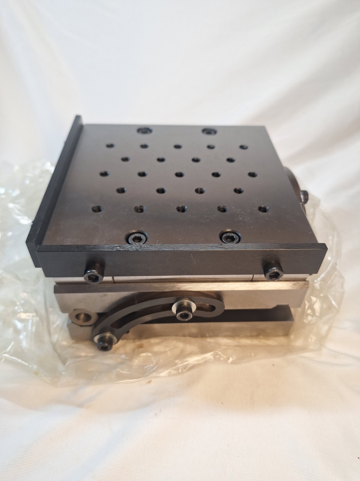 SC09130113 6″ Wide x 3-1/4″ H, Compound Precision Sine Plate, Value Collection