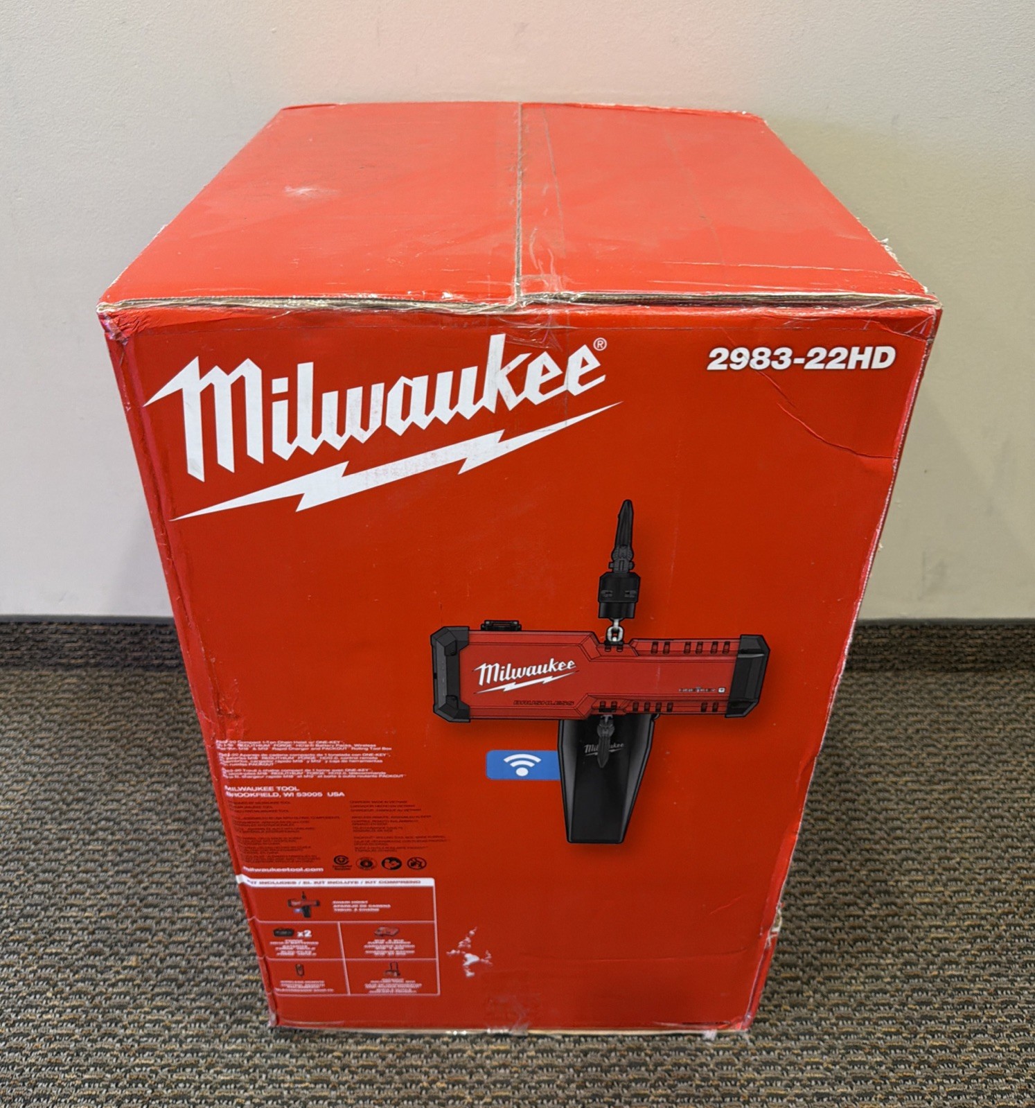 Milwaukee 2983-22HD M18 1-TON CHAIN HOIST W/ ONE-KEY Kit 2 12.0 Rapid Charger