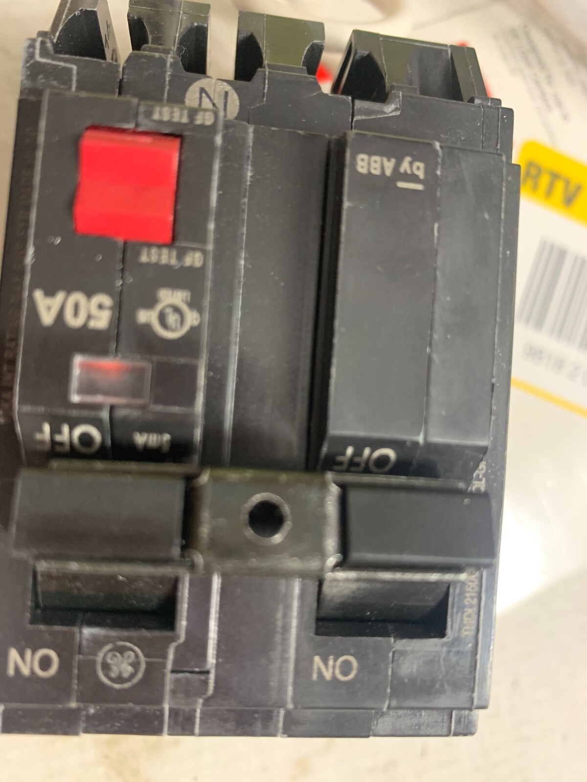 GE Ground Fault Circuit Interrupter 50A 120/240 VAC THQL2150GFT2P