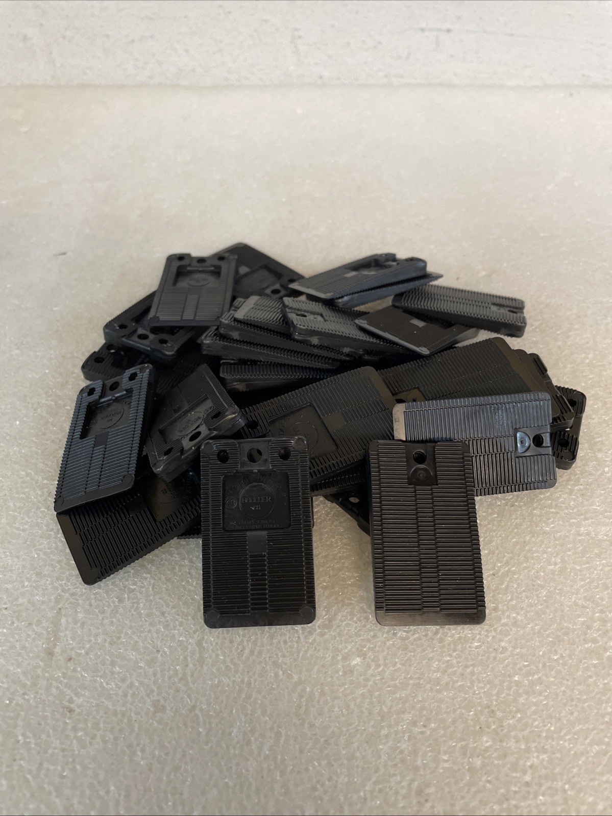 Wobble Wedges Flexible Plastic Shims Lot Of 30 Black New