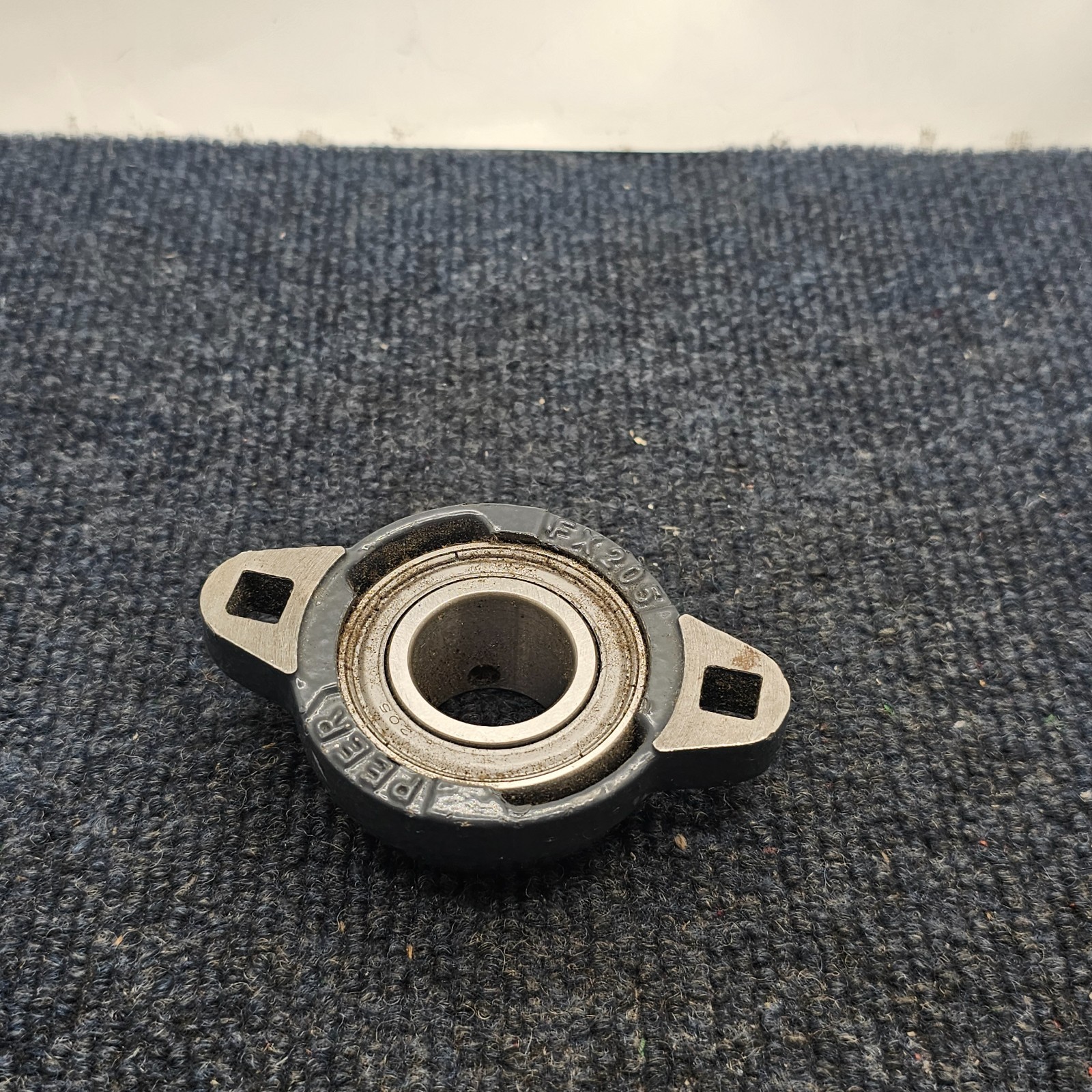 PEER FX205 2-Bolt Flange Bearing Unit 205 25mm Bore 3-1/2″ L x 2-1/2″ W Durable