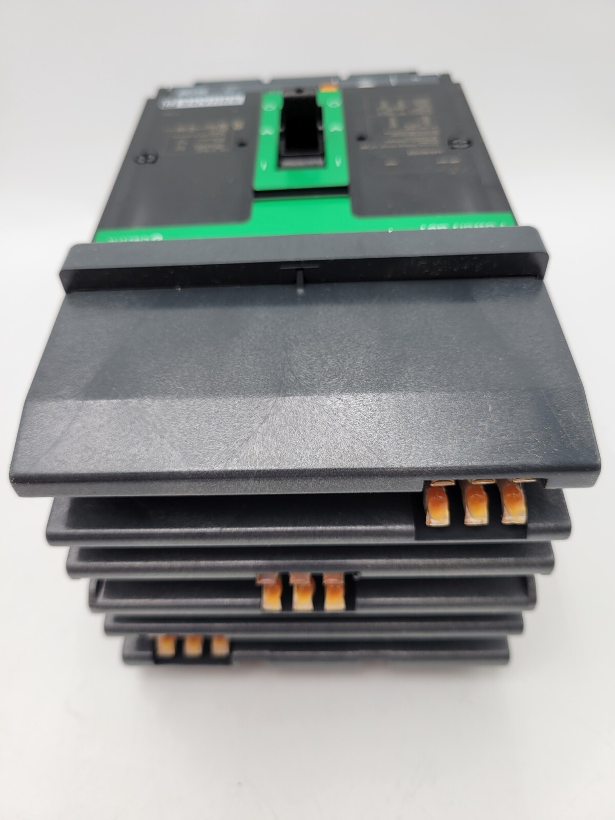 Square D JJA36200 PowerPact I-Line Circuit Breaker 200A 600VAC 3P 3PH Type JJA