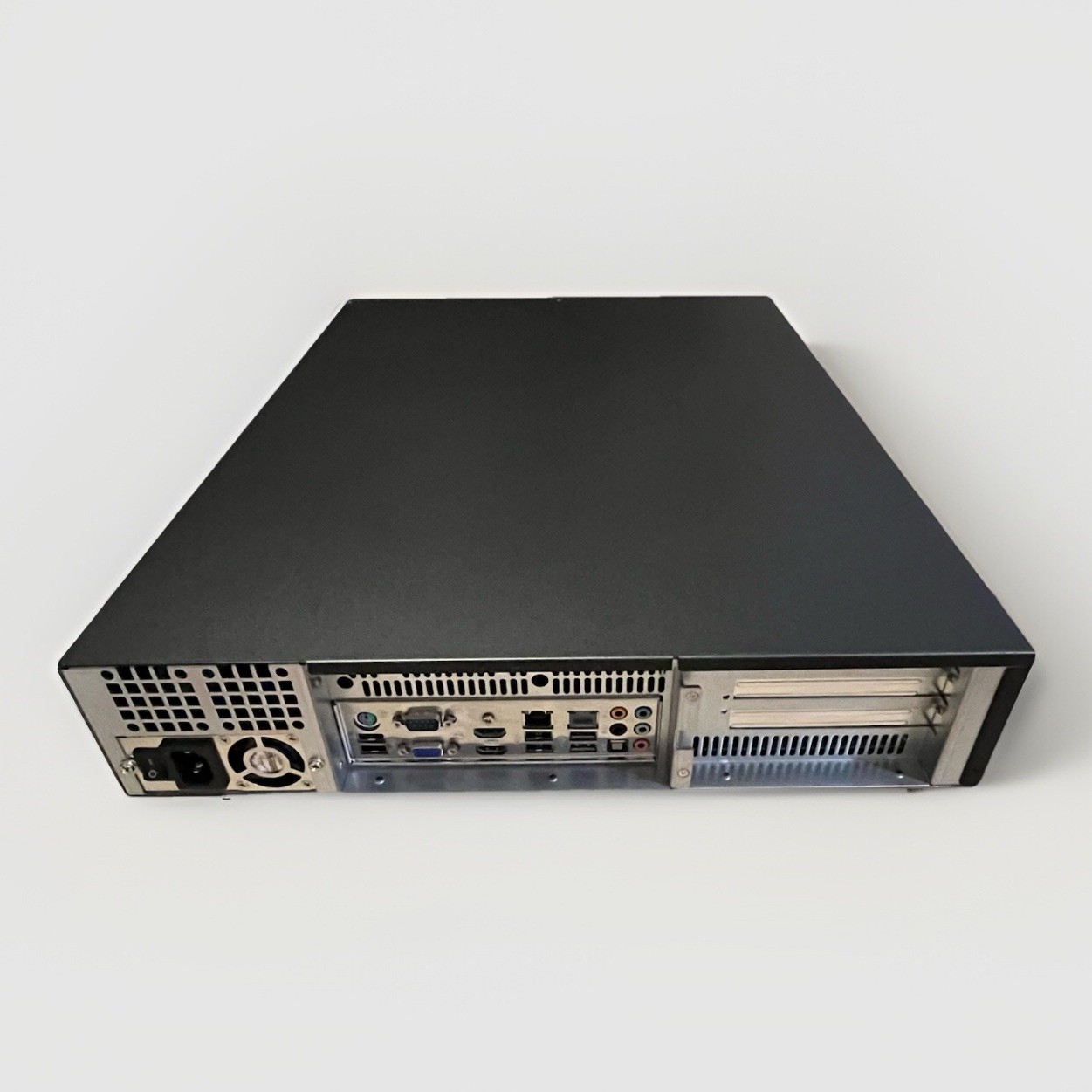 NEW Digium Switchvox 2AS31000LF-E VoIP PBX Appliance Business Phone System