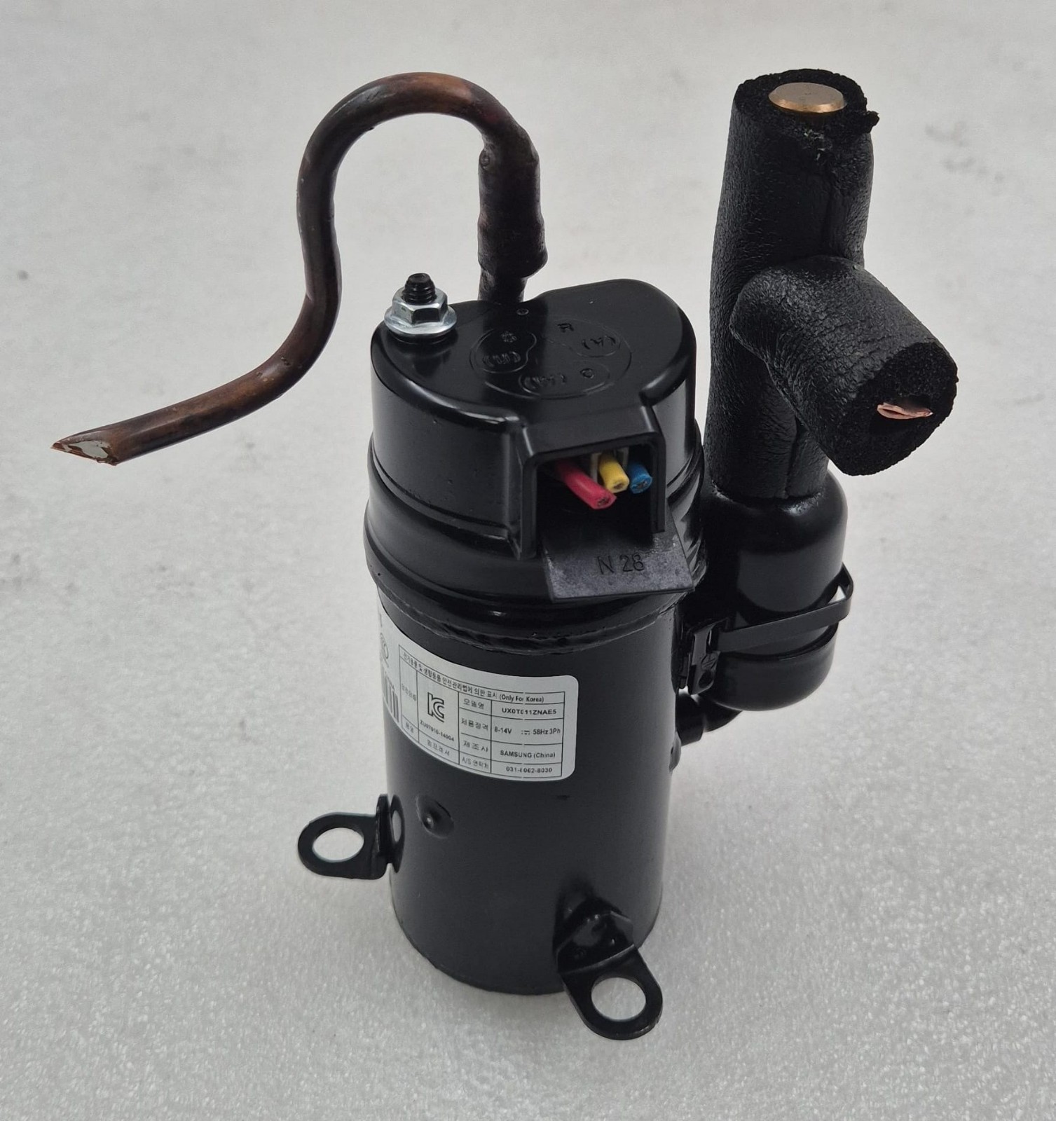 SAMSUNG UX0T011ZNAE5 Miniature Rotary Compressor 3PH 8-14V 12V
