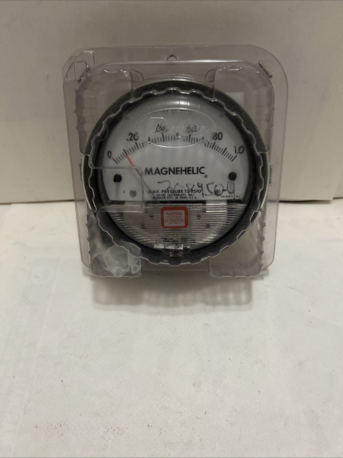 Dwyer Magnehelic 2100, W44Y, Water Pressure Gage 0-1.0, Inches Of Water