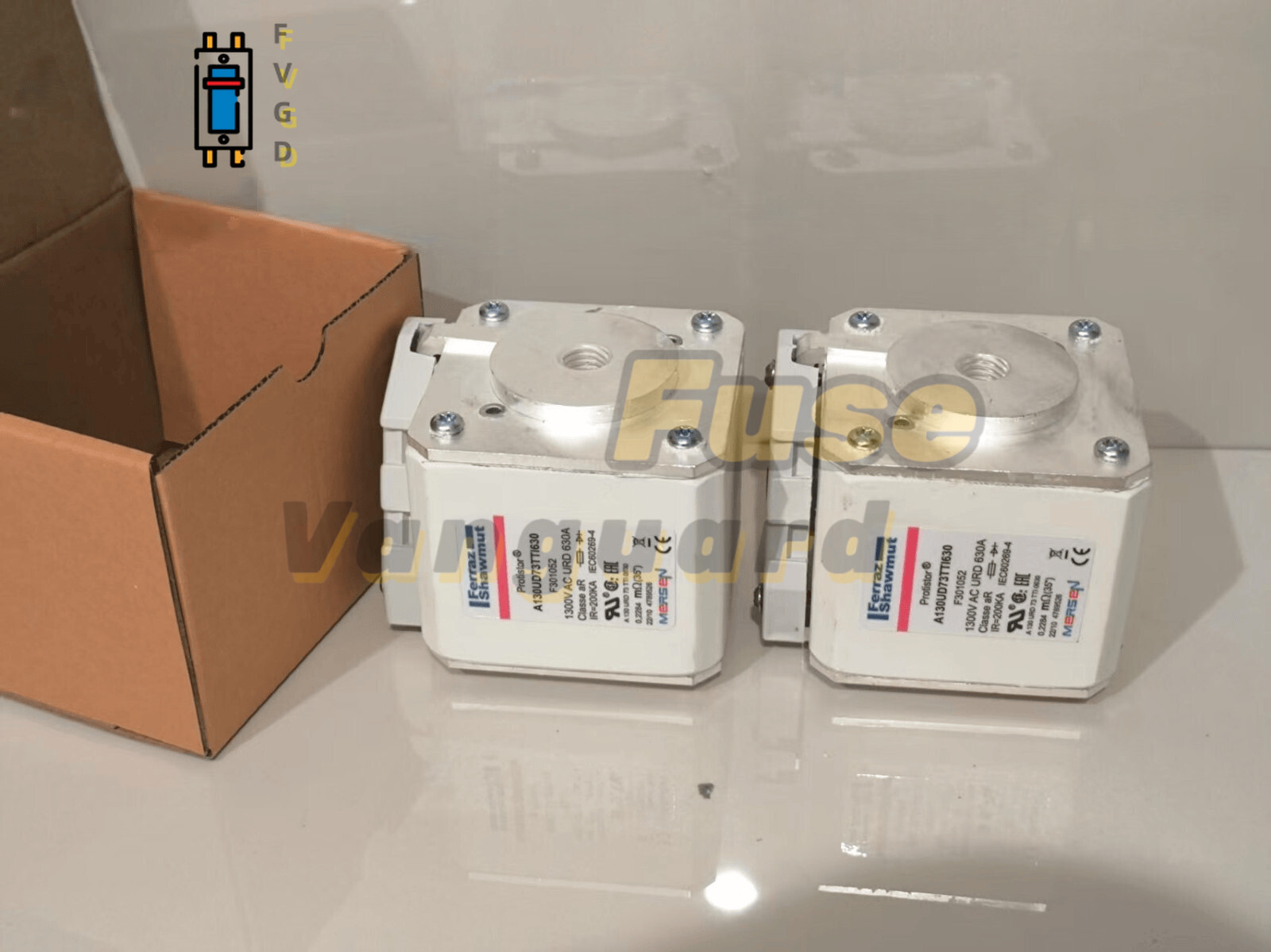 NEW Mersen Fuse C301049 A130UD73TTI450 1300V 450A in stock next day ship