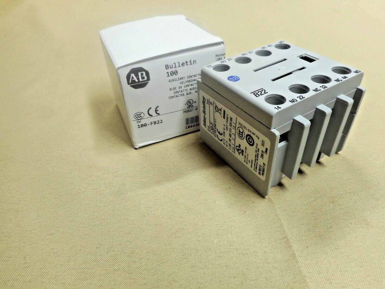 Allen Bradley 100-FB22 auxiliary contact (NIB)