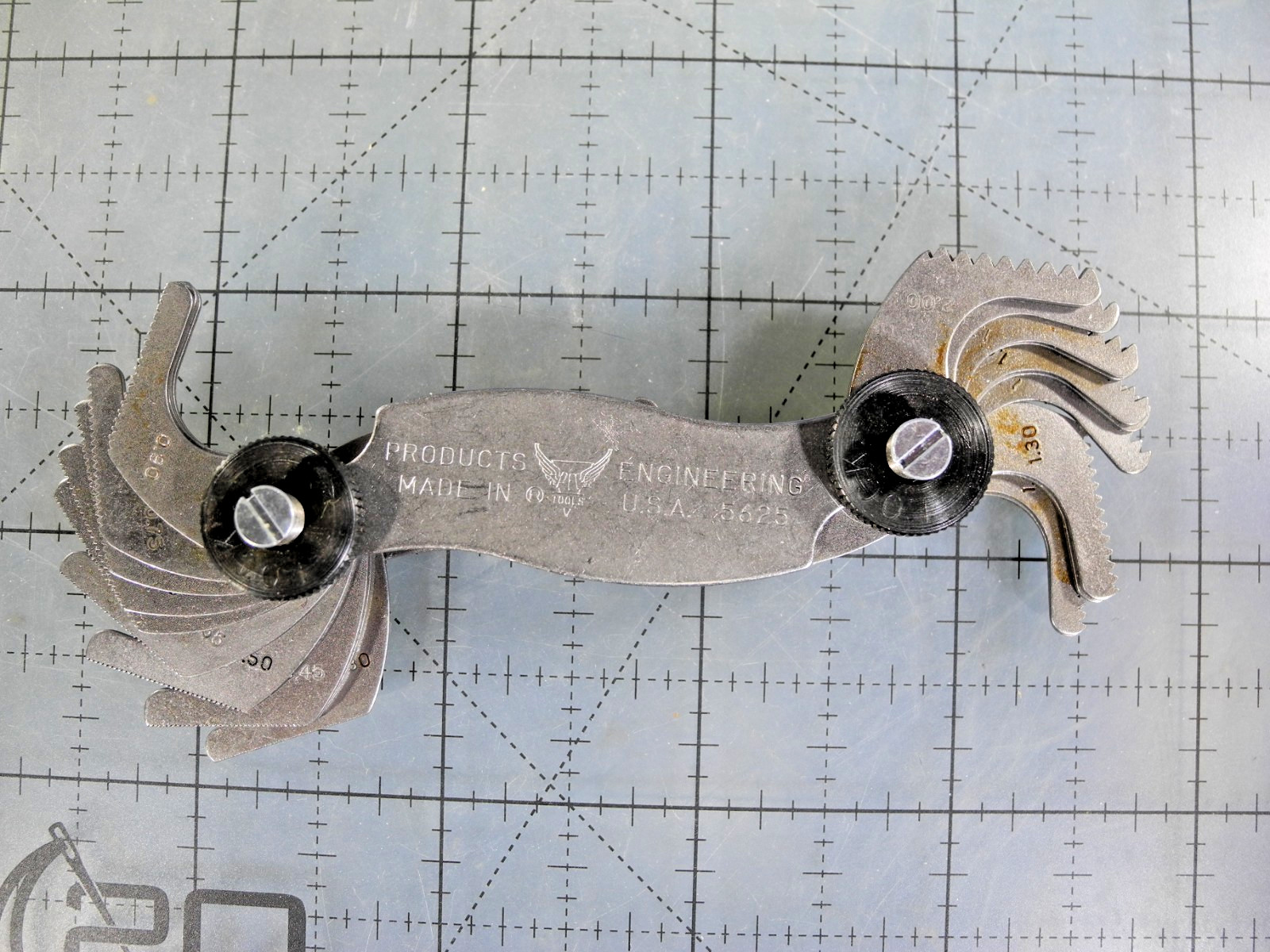 PEC 5625 .25 – 2.5mm Pitches Range, 60Deg Angle Screw Pitch Gage (Free Shipping)