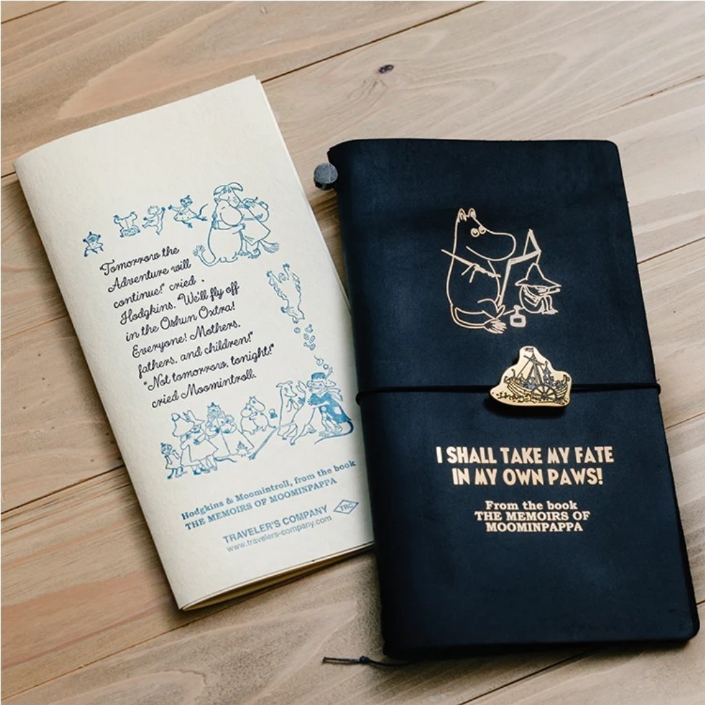 TRAVELER’S notebook Limited Set MOOMIN from the book The Exploits of Moominpappa