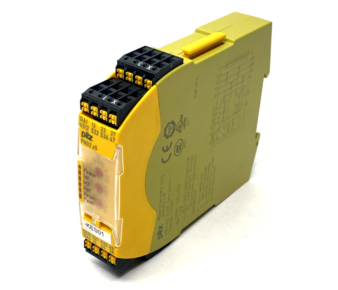 PILZ PNOZ s5 C 24VDC 2 n/o 2 n/o t Safety Relay, 1/2-Ch. Wiring, 24VDC 751105