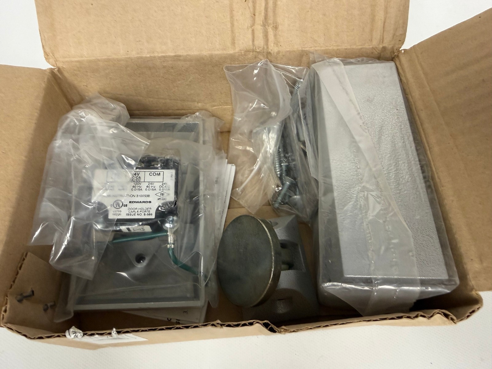 EDWARDS 1508-AQN5 ELECTROMAGNETIC DOOR HOLDER SURFACE WALL MOUNT NEW