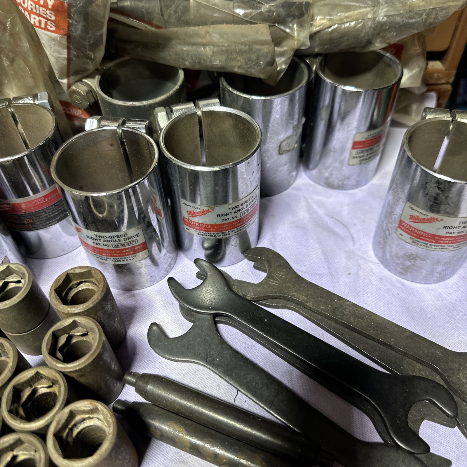 HUGE LOT MILWAUKEE 48-06-2871 RIGHT ANGLE DRIVE PARTS
