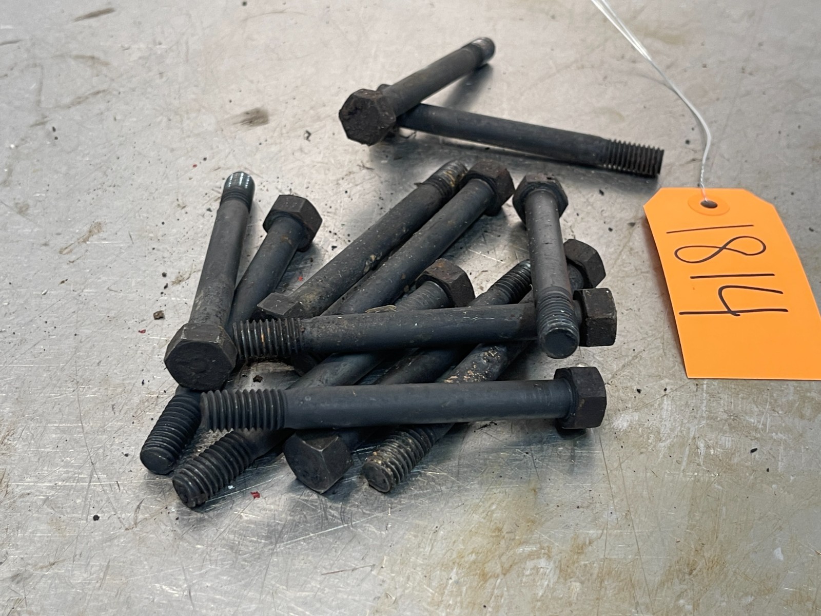 1955 Ford 640 Tractor Cylinder Head Bolts 600