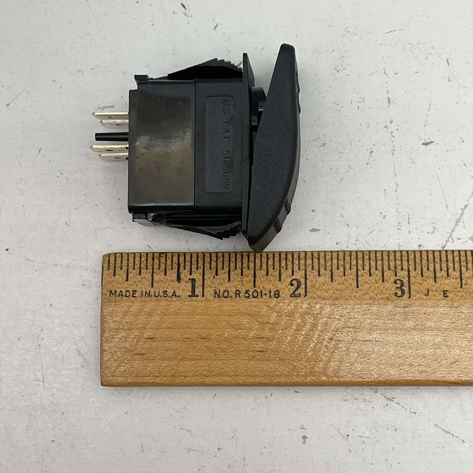 Carling Technologies VAD1 Momentary Rocker Switch 20A 12V Panel Mount V Series