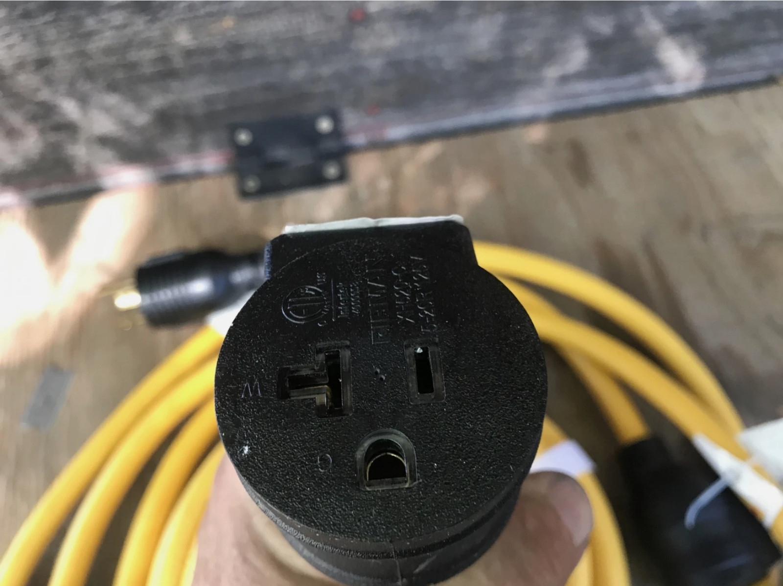 Ningbo Xuanhua 30A 125V 2500W Power Supply Cord 3-Way 24’ for a 10AGW Generator