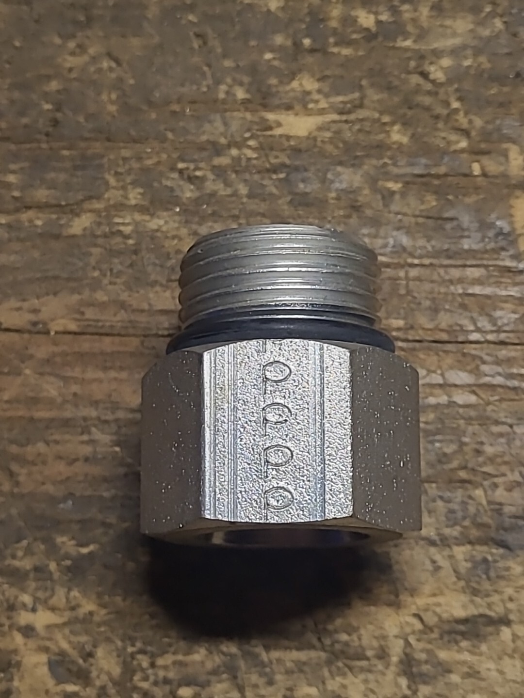 (5) PARKER ORB REDUCERS.. 8-6.. F50G5-STEEL..MALE-3/4-16….FEMALE-9/16-18…NOS