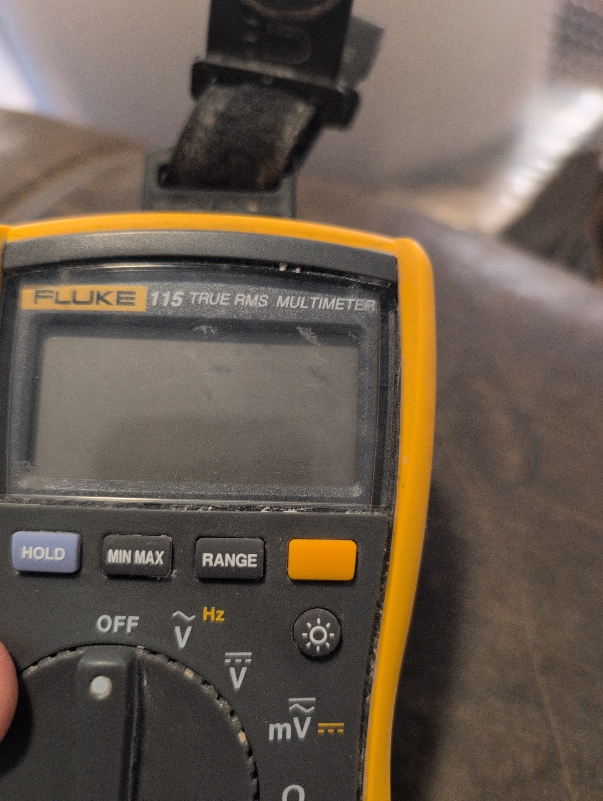 Fluke 115 Compact True-RMS Field Technicians Digital Multimeter