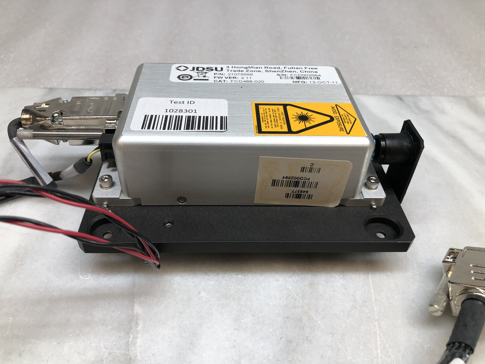 JDSU/JDS Uniphase 21075556 FCD488-020 Continuous Wave Laser V2.11 488nm 500mW