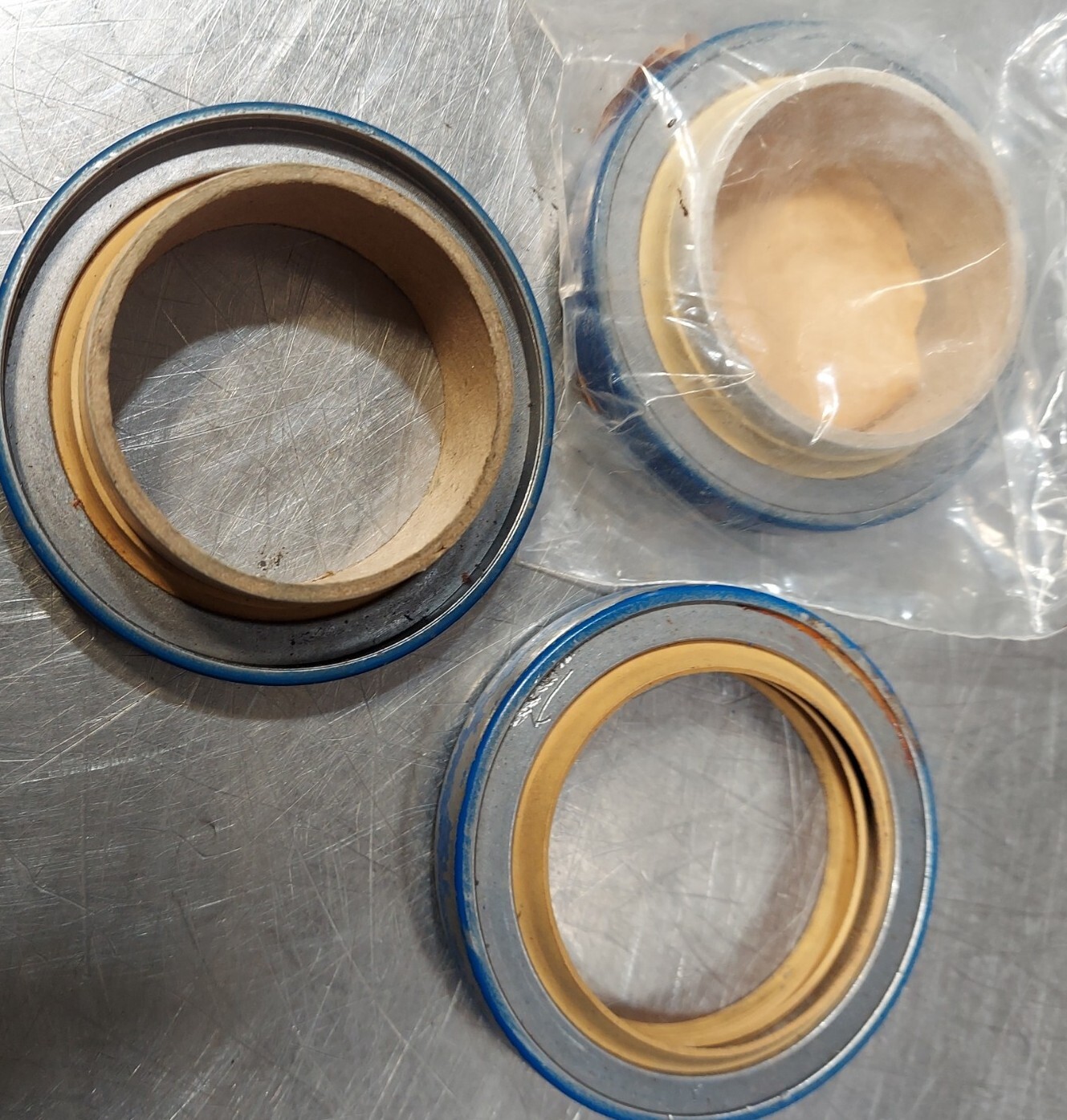 ROOTS DRESSER Rotary Lobe Blower Repair Kit -Parts as Shown in Pics