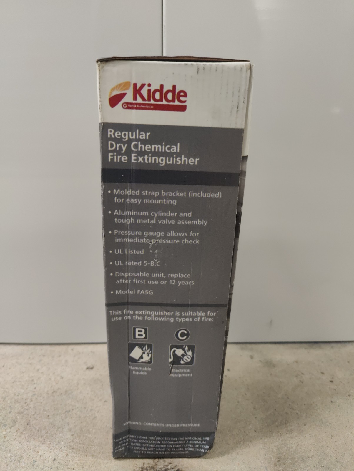 Kidde Regular Dry Chemical Fire Extinguisher, Strap Bracket Included – (3.2 Lbs)