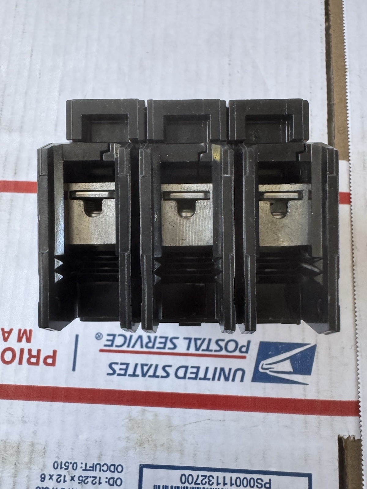 Siemens BQD330 30A 3 Pole Circuit Breaker 480Y/277V Bolt-On
