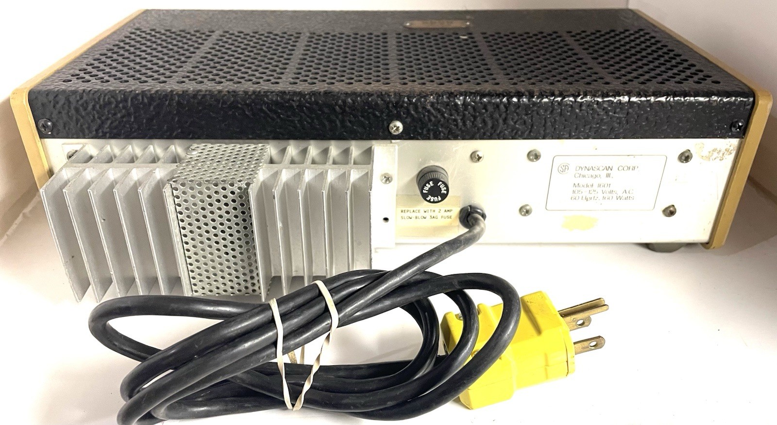 Vintage BK PRECISION Dynascan Model 1601 Regulated DC Power Supply 0-50V 2 Amp