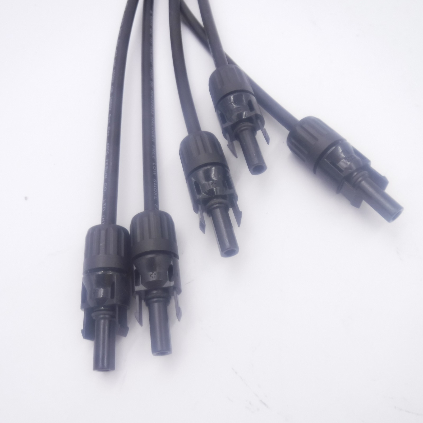 5 Pack 5′ Length Each MC4 Solar Extension Cables 12AWG 1500VDC