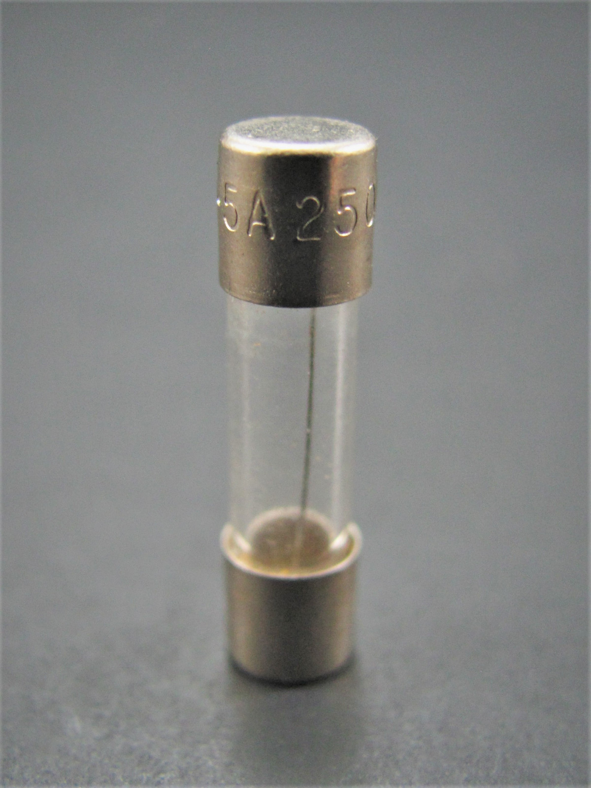 (5x) 2.5A 250V – Slow-Blow Glass Fuse – 5mm x 20mm – Littelfuse 21302.5