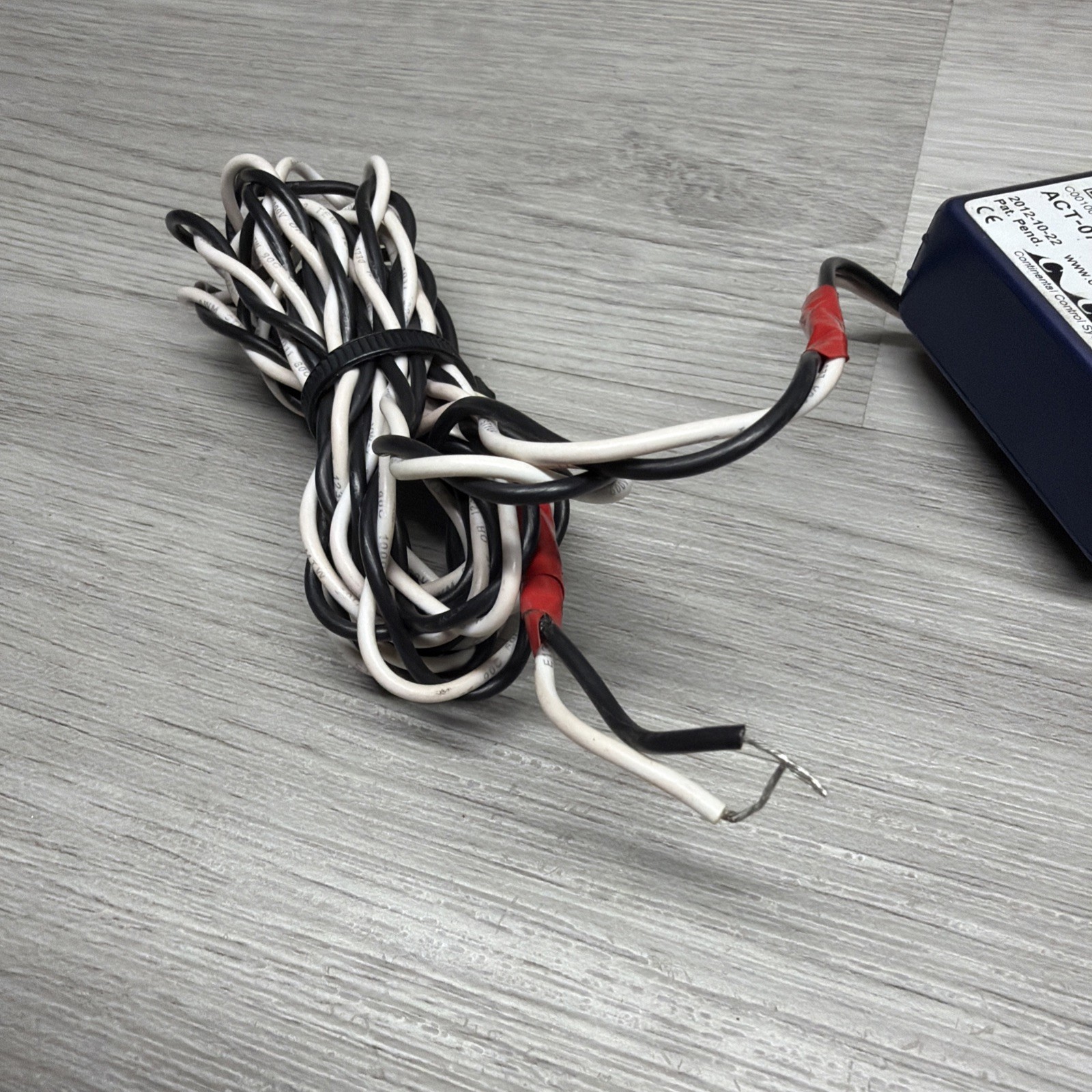 Lot Of 2 CCS ACT-0750-200 Accu-CT Split Core Current Transformer, 200 Amp 0.333V