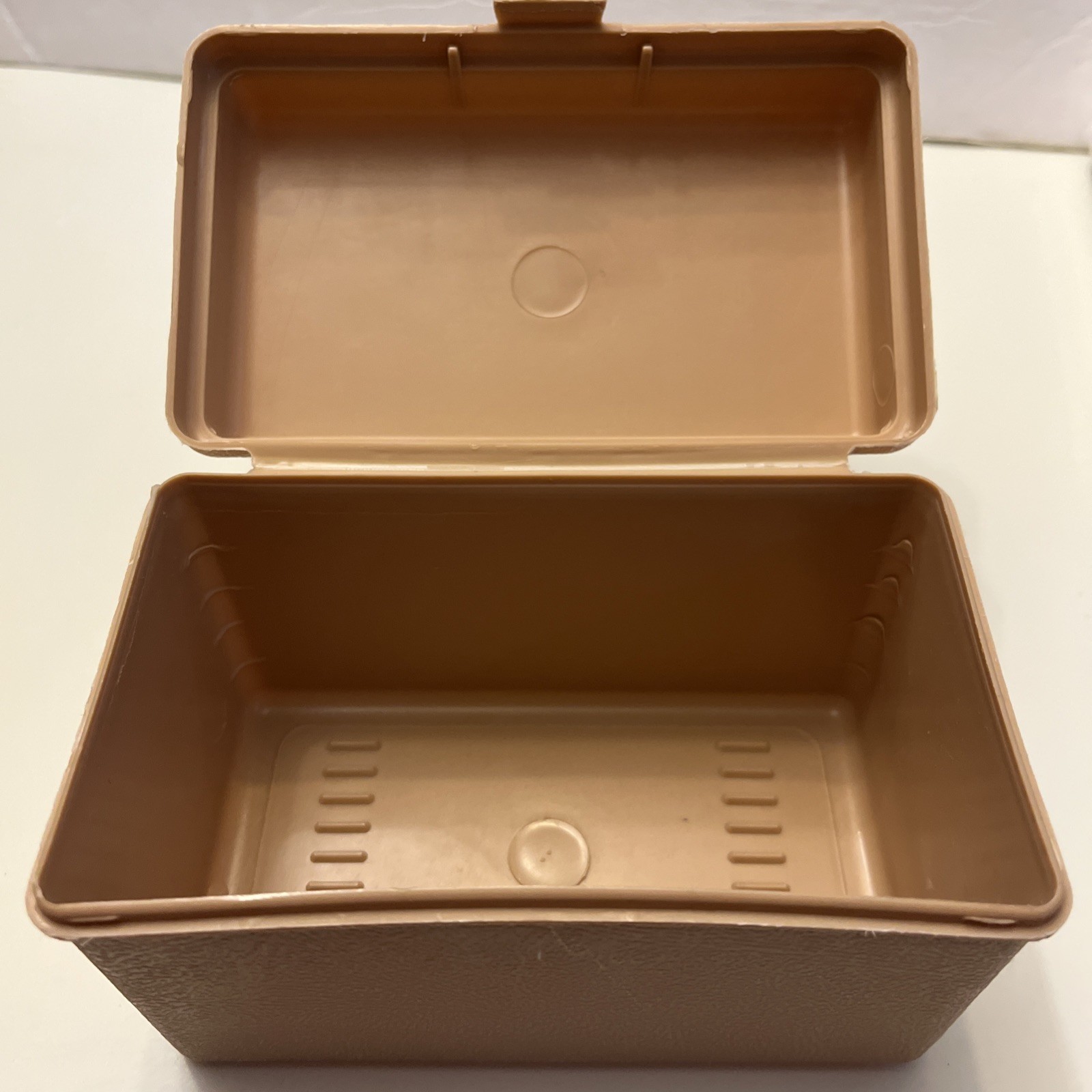VINTAGE STERLING PLASTICS #528 Index Card Recipe Box Brown