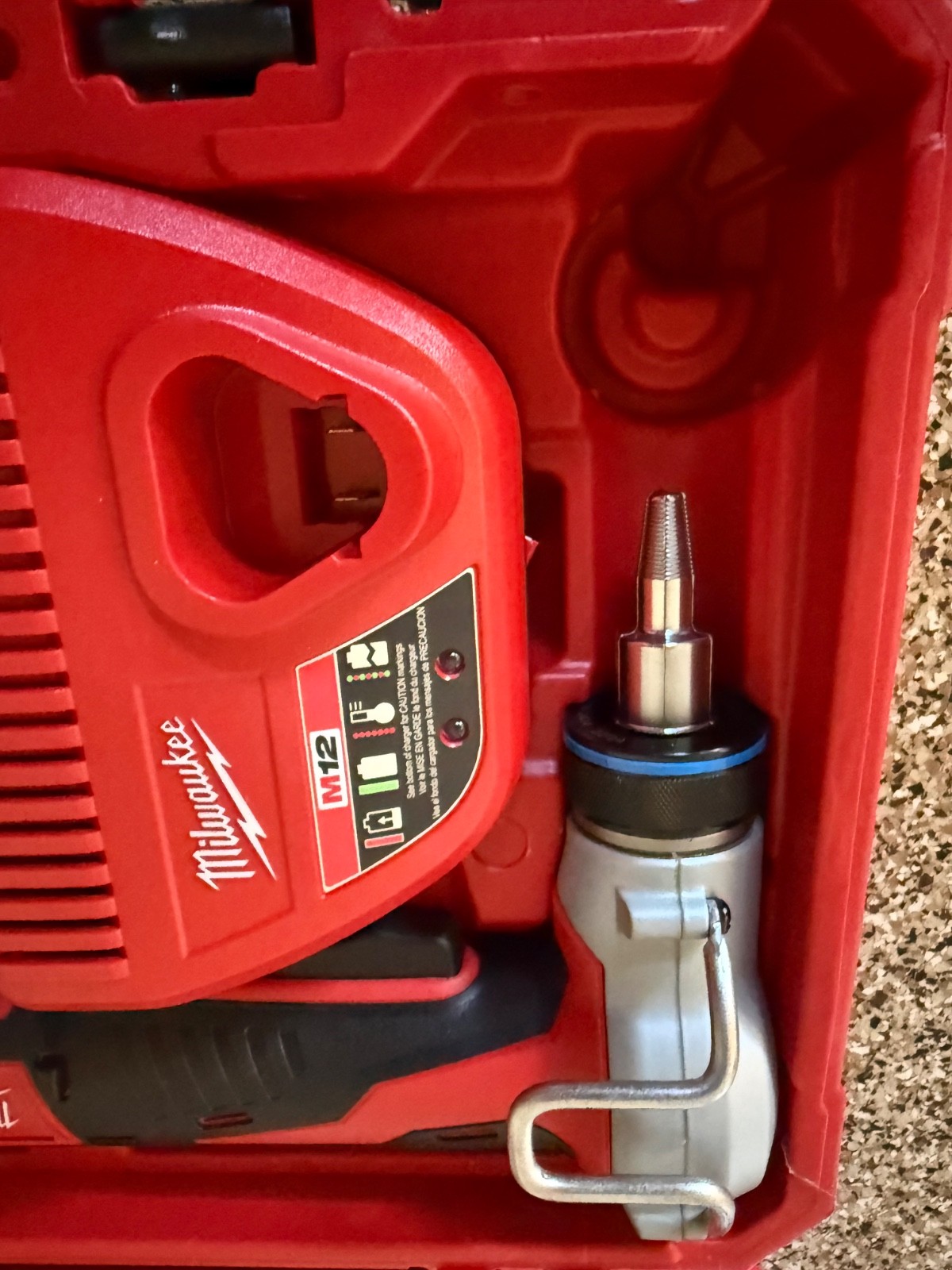 Milwaukee 2474-22 Cordless PEX Expansion Tool Kit M12 Plumbing Pipe 5.0 battery