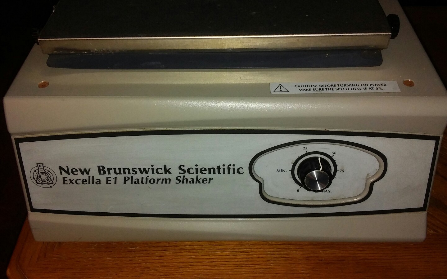New Brunswick Excella E1 Orbital Lab Shaker Tested .. HEAVY DUTY