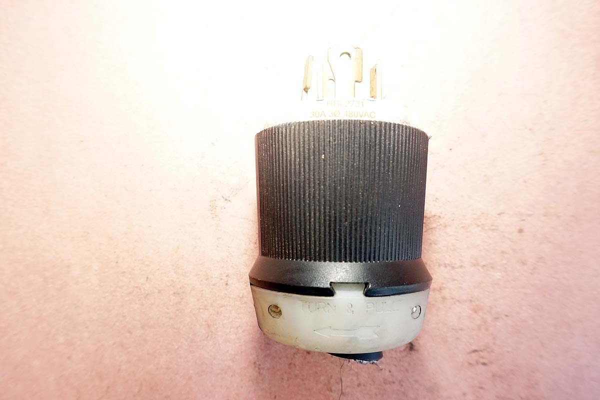 Hubbell HBL2731 30 Amp 480 VAC Plug