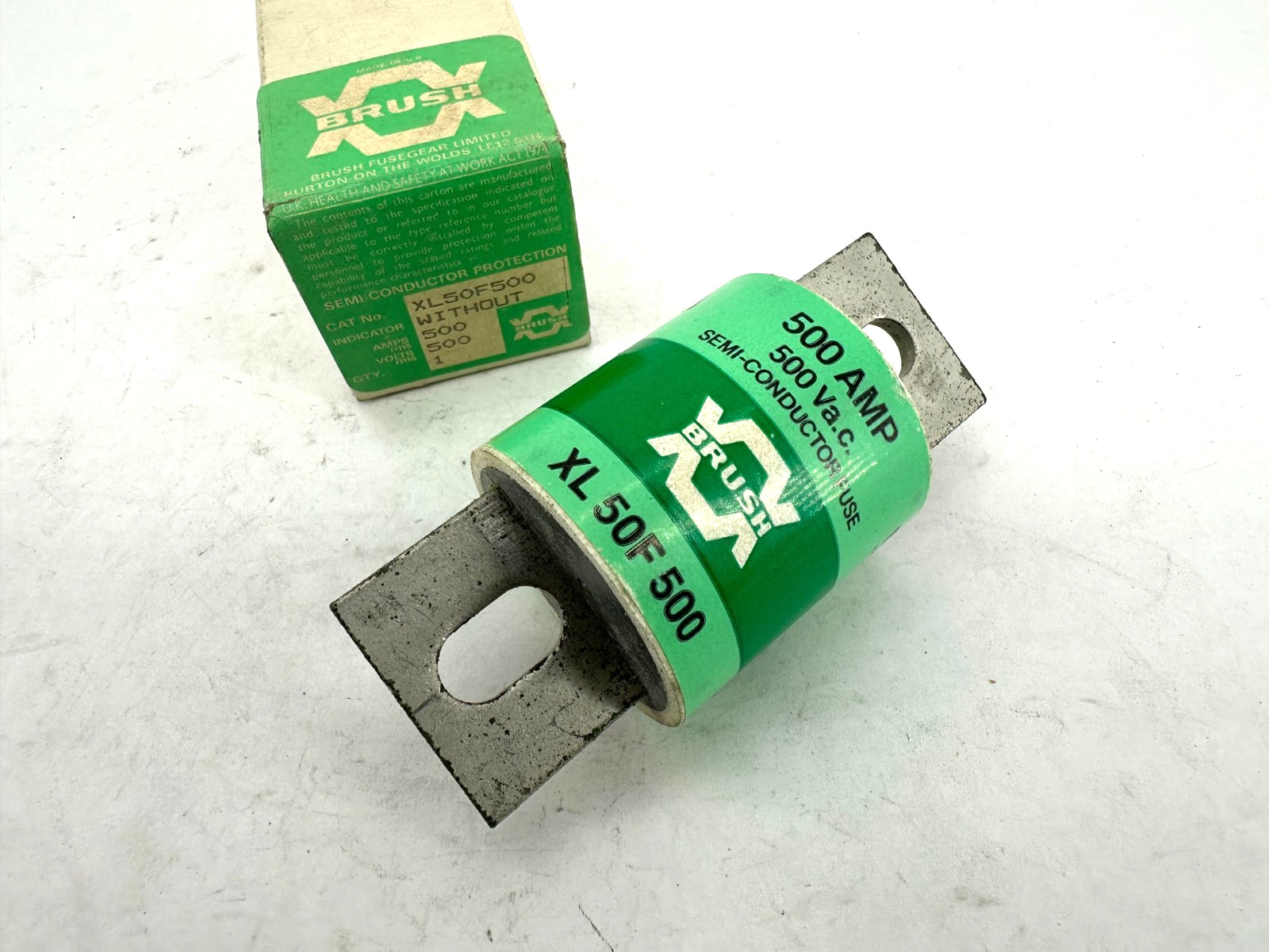 New Brush XL-50F-500 Semi-Conductor Fuse 500A 500V XL50F500