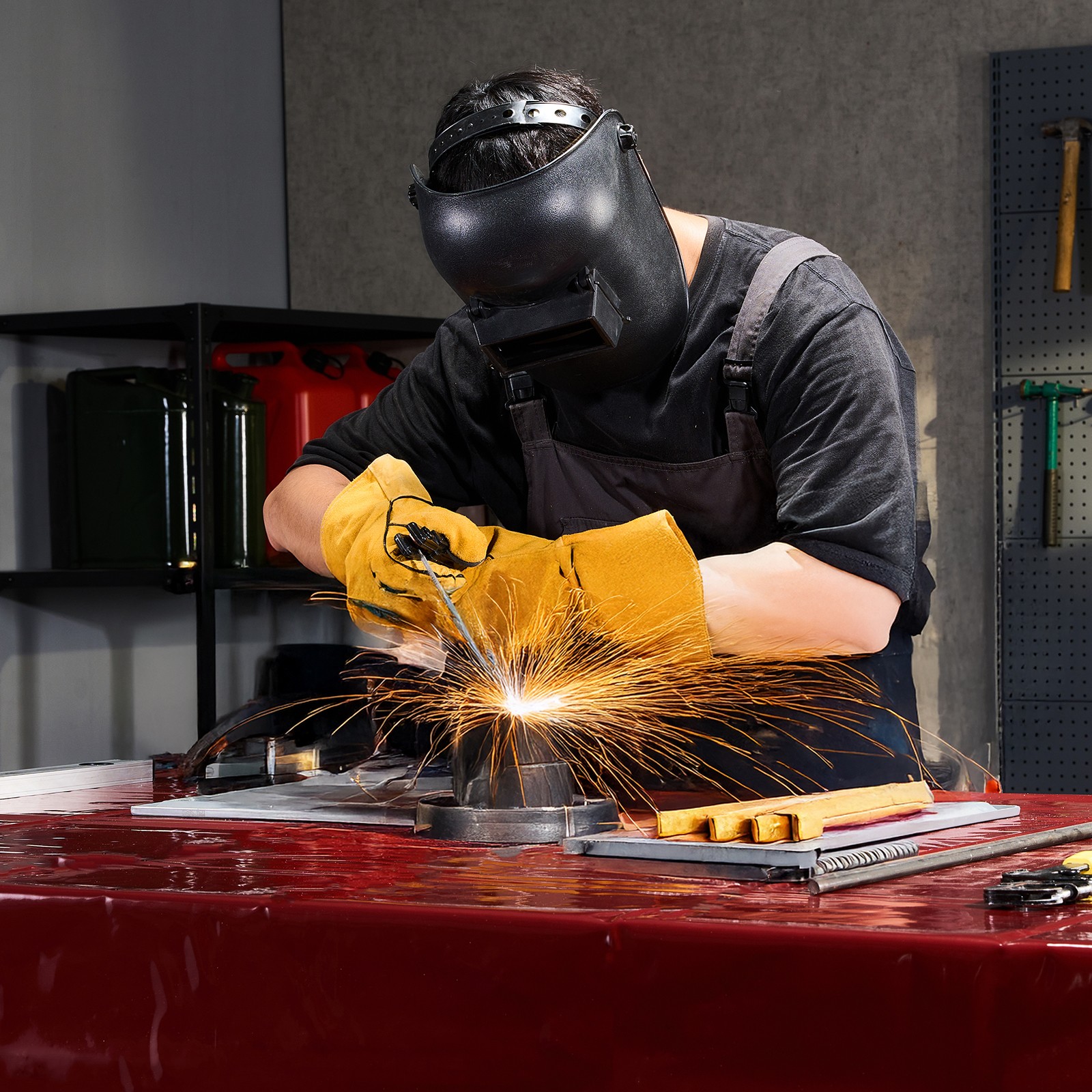 VEVOR 2PCS Welding Curtain 6 x 8FT Welding Screen Curtain Flame-Resistant Vinyl
