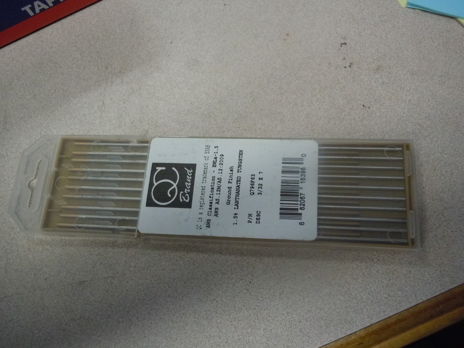 ESAB Q796F63 Pure Tungsten Electrodes 1.5% Lanthanated Tungsten (10-Pack)