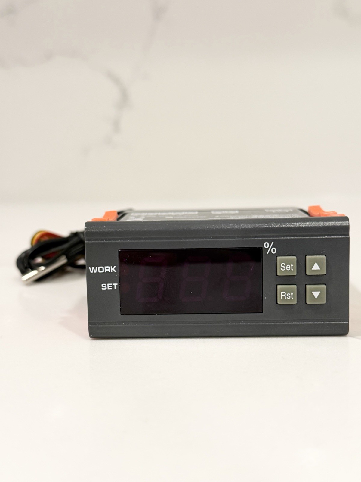 WILLHI WH8040 Digital Humidity Controller AC 110V 5A w/ Sensor Probe New