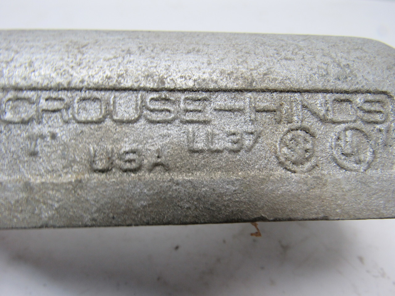 Crouse-Hinds LL37 x 1″ NPT Cast Malleable Iron Threaded Conduit Body Lot Of 3