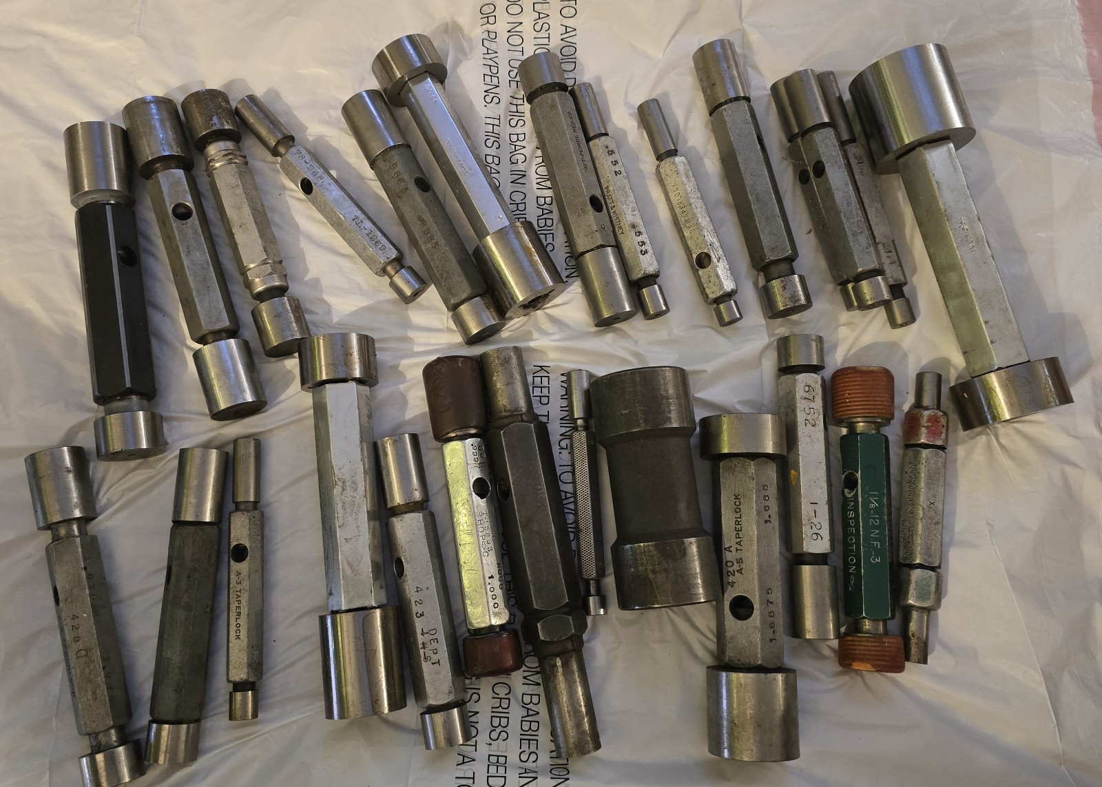 Lot of 27 CL Z PIN PLUG GAGE GO NO GO Mostly .5 to 1 inch FREE SHIP 260115