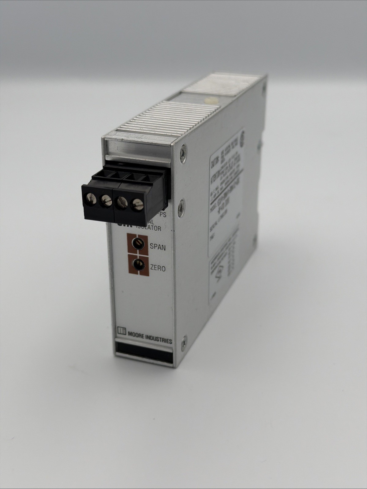 MOORE INDUSTRIES SIX/4-20MA/4-20MA/12-42DC-RF-VTD DIN SIGNAL ISOLATOR