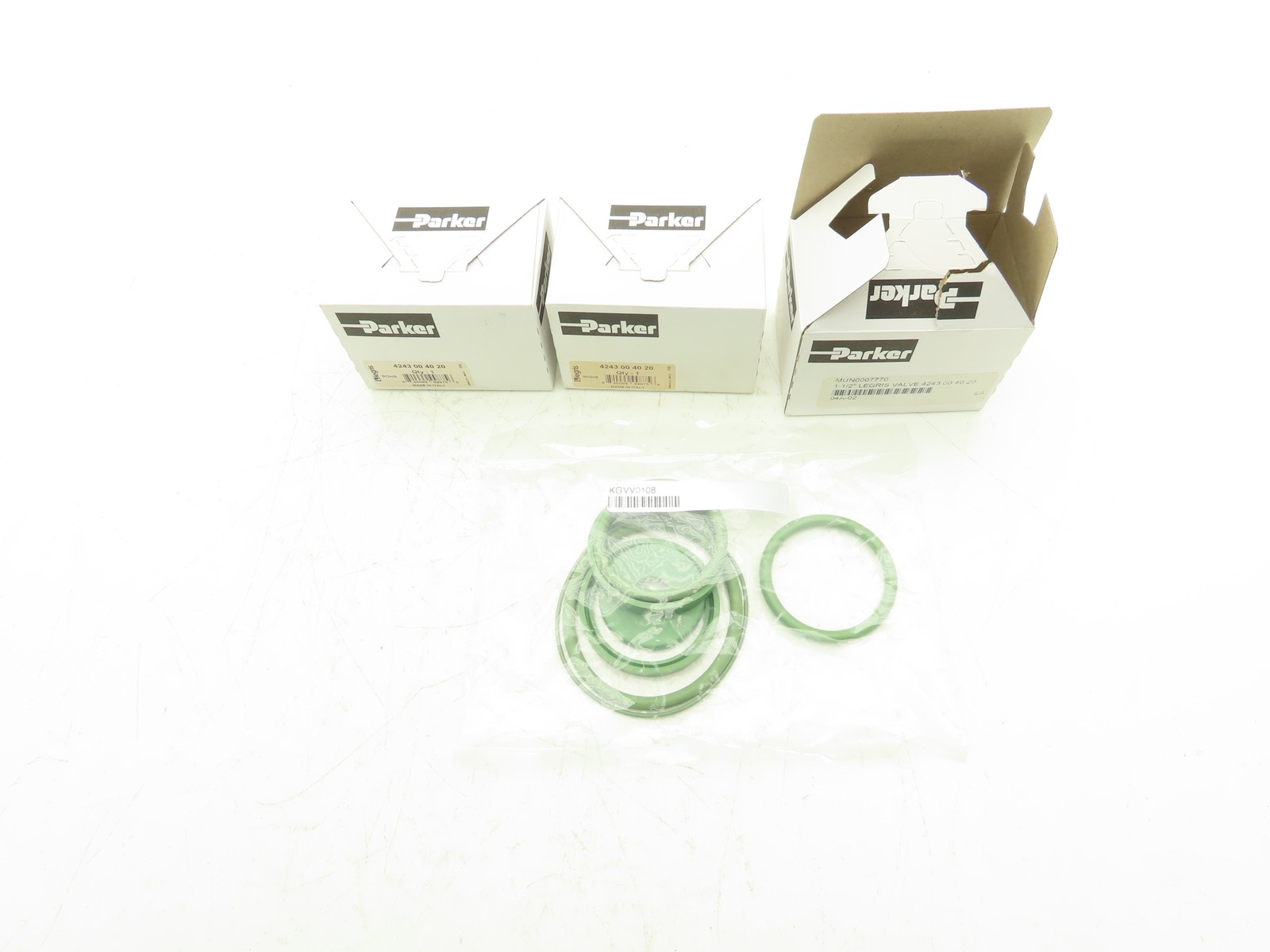 Parker KGVV0108 Axial Valve Seal Kit 7 Pieces Rebuild Kit 1-1/2″ Sealed Lot of 3