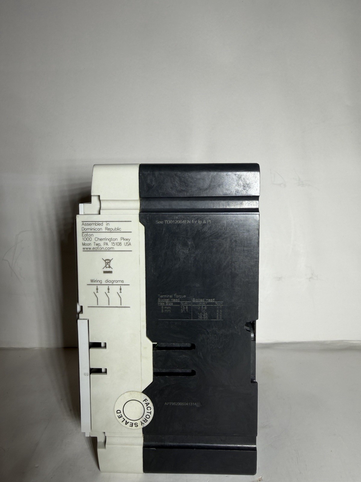 PDG23M0030TFFJ 3Pole 30Amps 480/600V Eaton/Cutler Hammer HFD3030