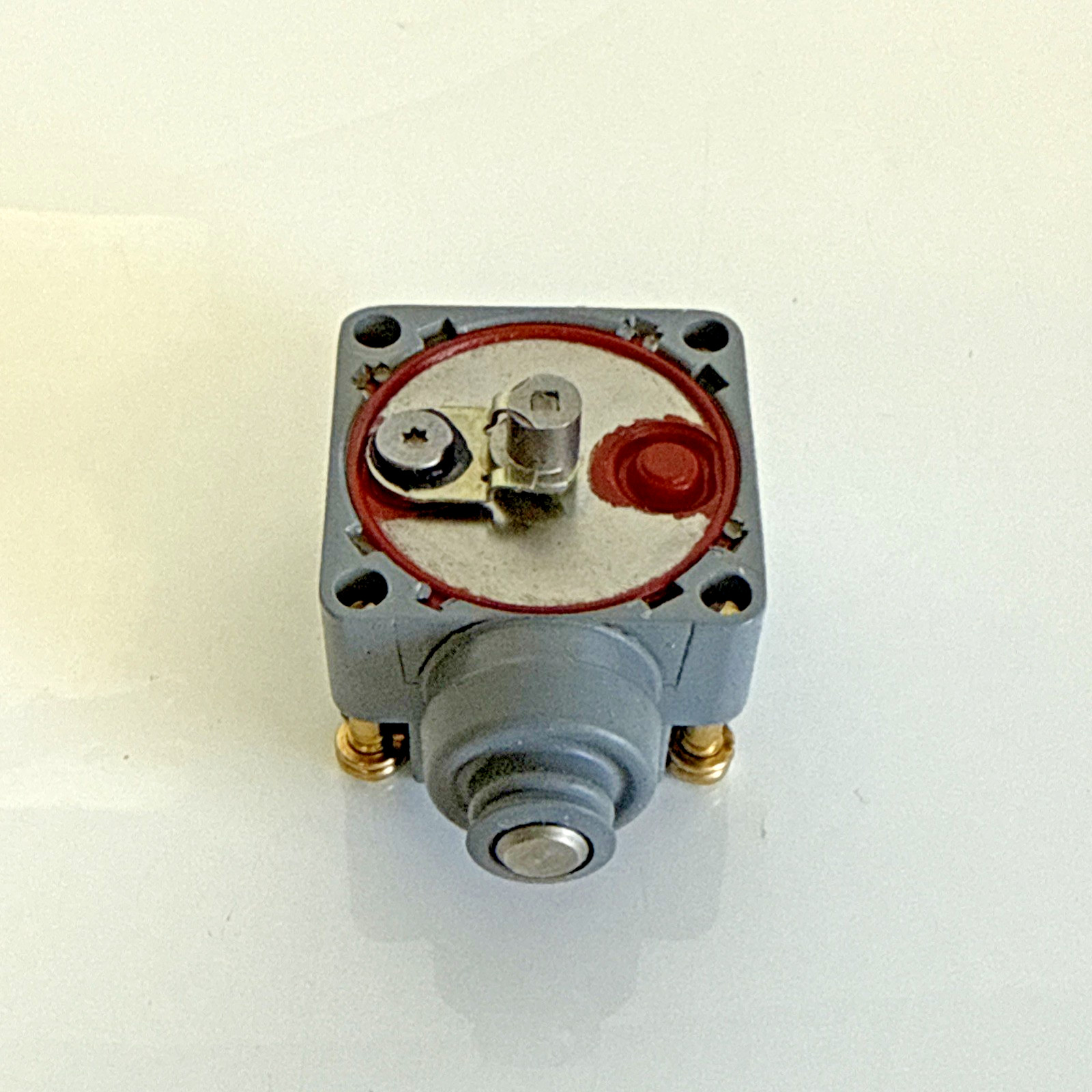 Eaton E50DS1 Limit Switch Head Side Push, Spring Return