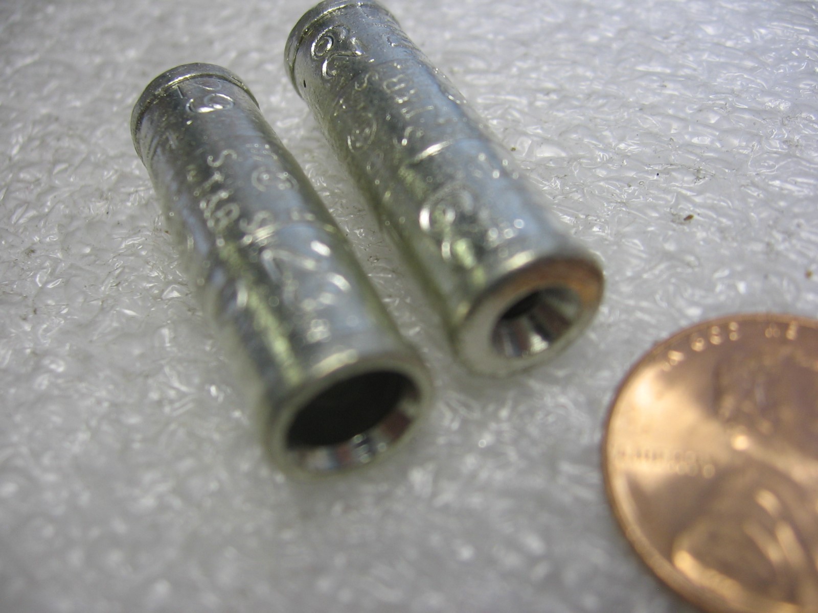 2) Thomas & Betts 251-30485-1030 Cast Copper Reducing Splice #4 AWG – #10 AWG