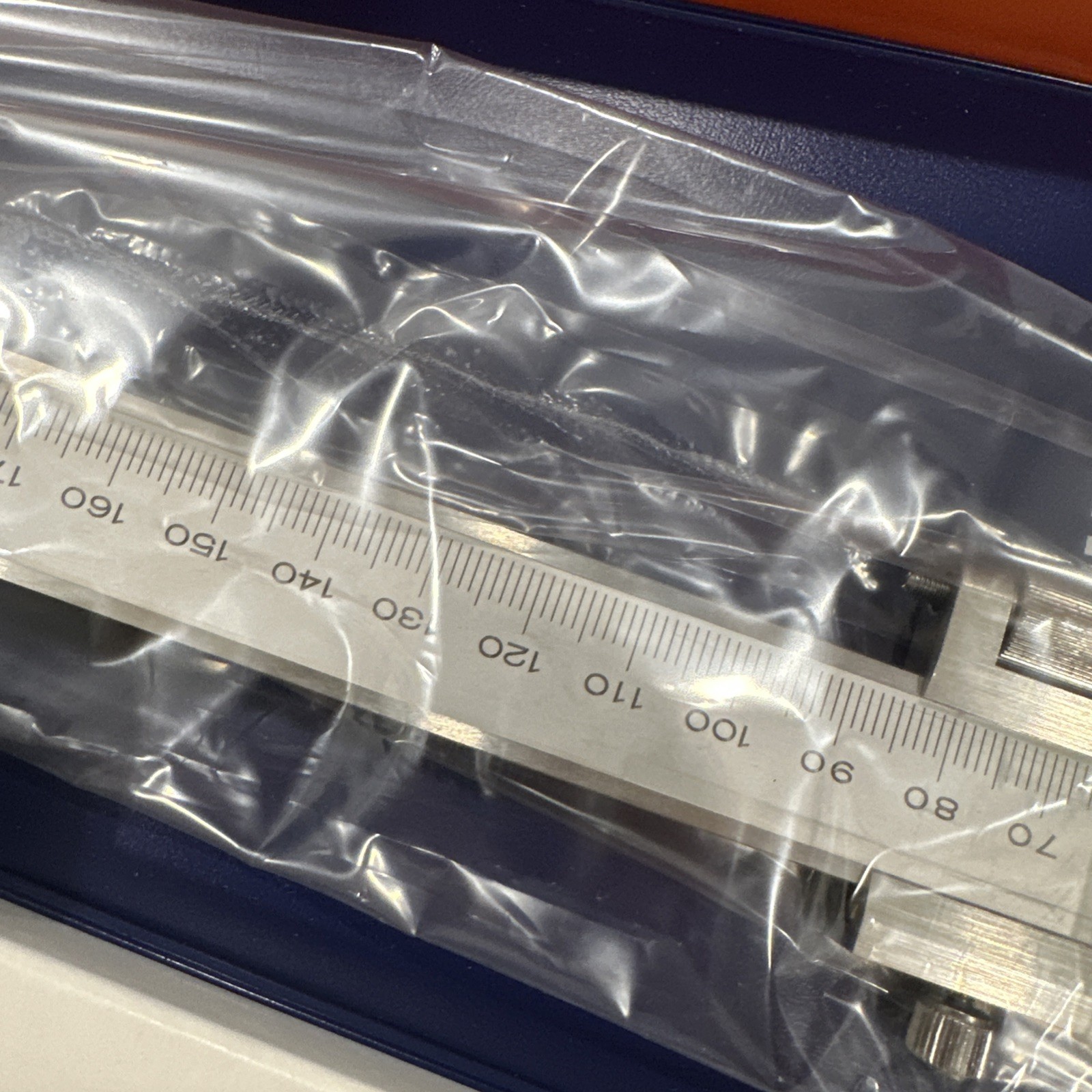 Mitutoyo Vernier Caliper 532-103 NM28 Stainless Steel 0-280mm .02 Grad Japan New