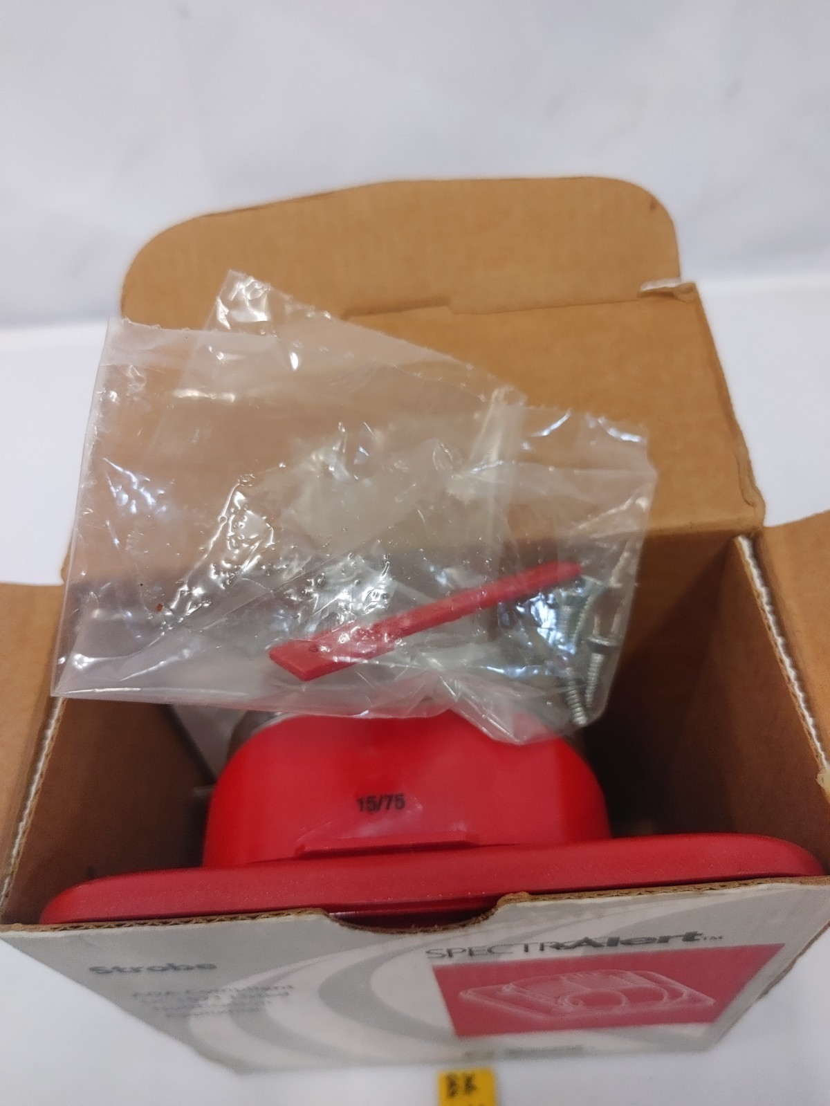 SPECTRALERT System Sensor S241575K Strobe