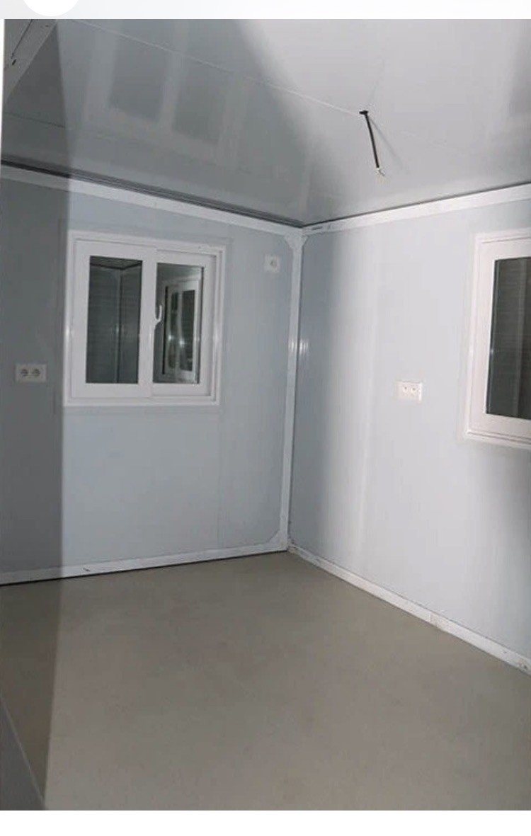 20FT Mobile Expandable Container House EMPTY – BATHROOM INCLUDED