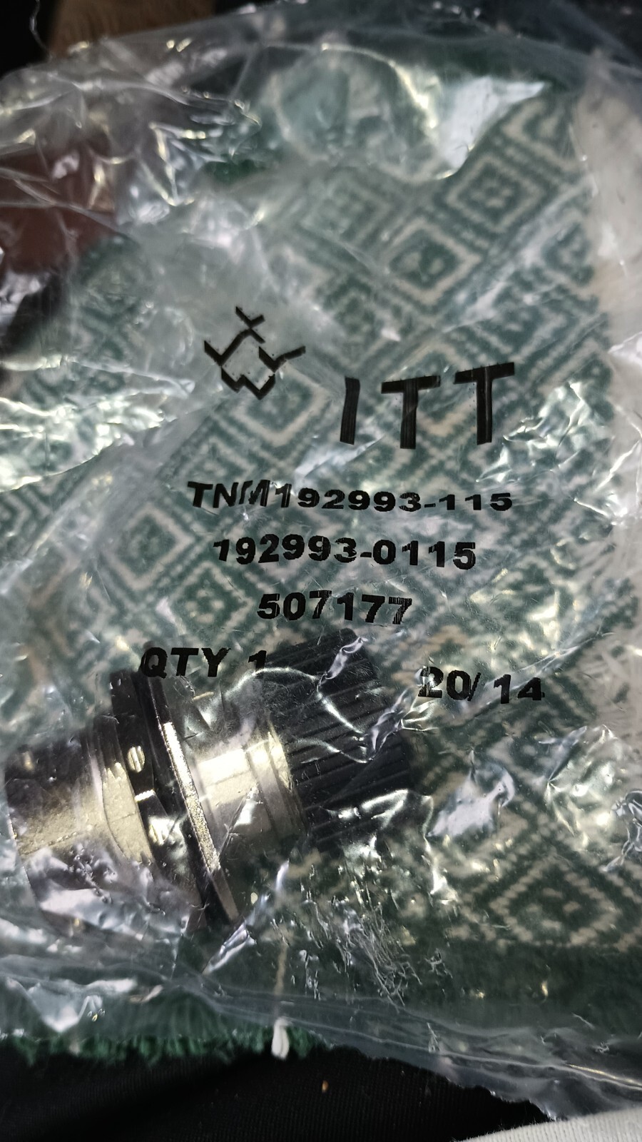 LOT OF 4 NEW ITT CANNON TNM192993-115, ITT Cannon 7 CONTACT CONNECTOR