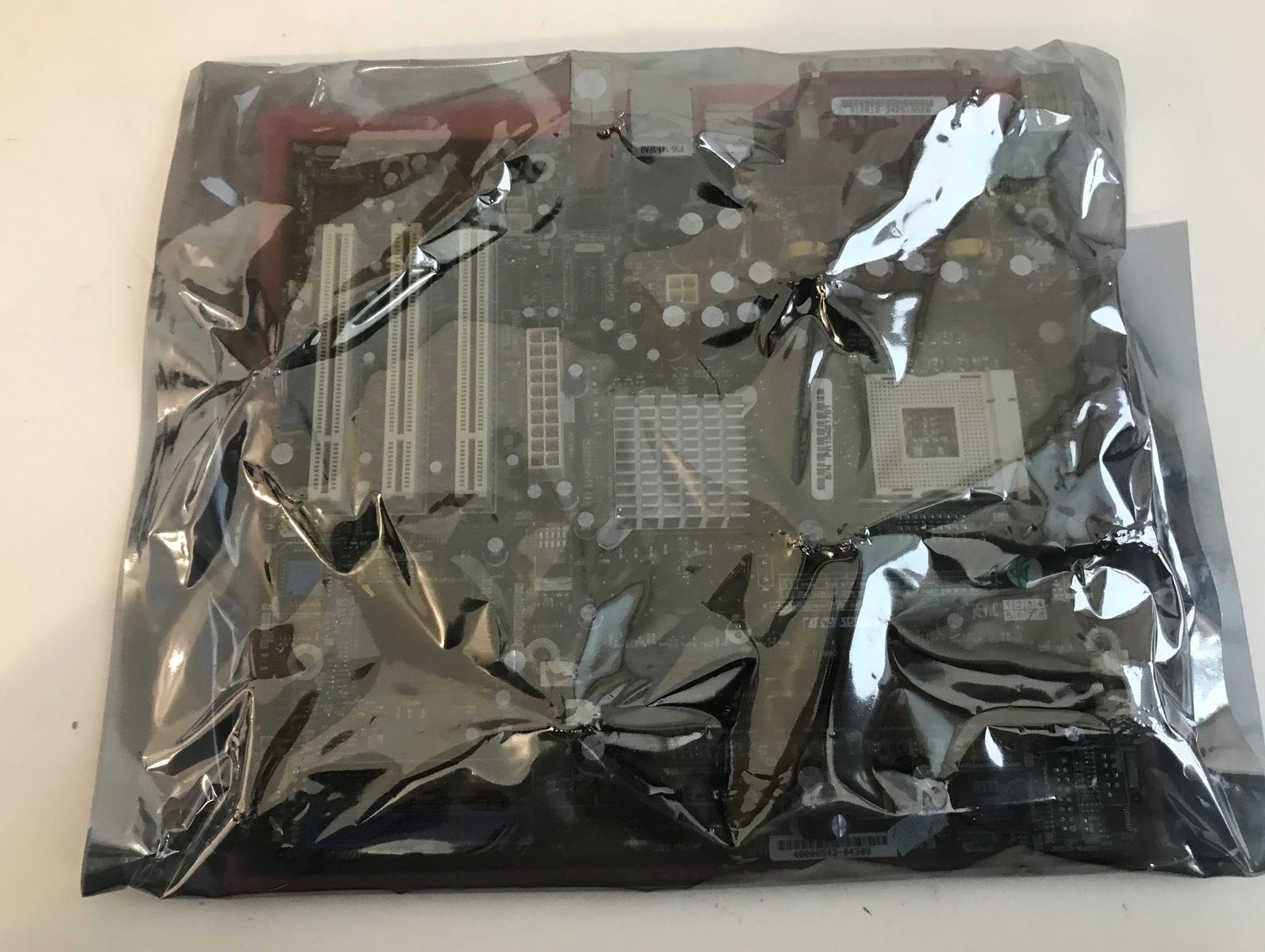 *NEW OPEN BOX-SEALED BAG* EMACHINE MOTHERBOARD FOR T2682