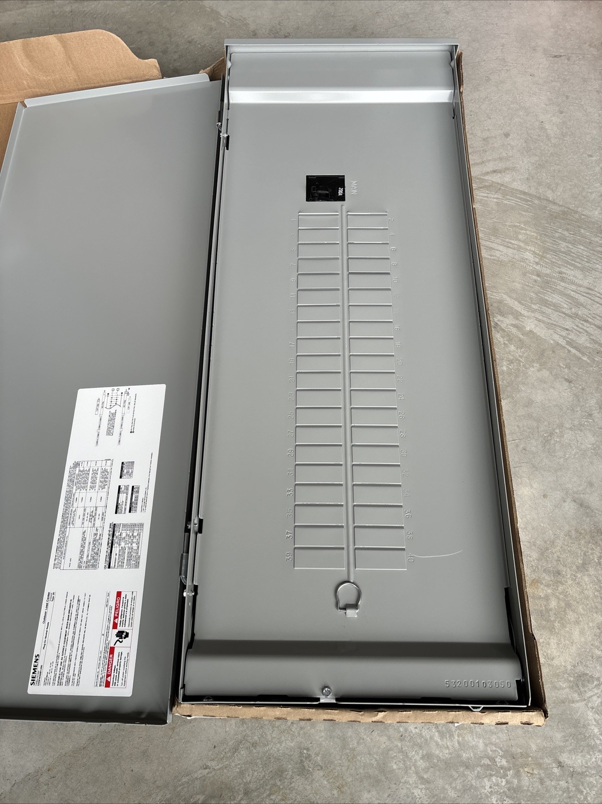 SIEMENS SNW4040B1200 200 Amp 40-Space 40-Circuit Main Breaker Load Center